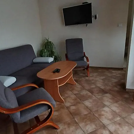 Κατάλυμα σε φάρμα Za Lasem
