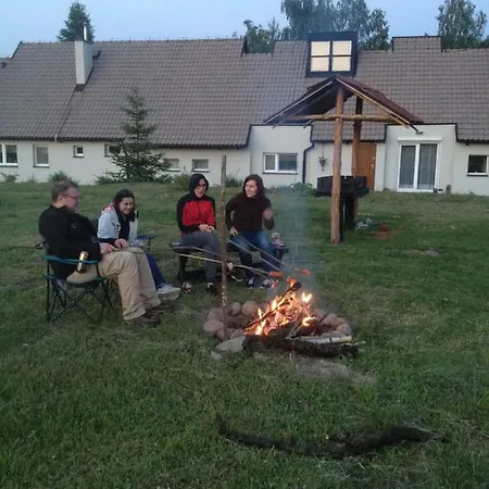 Za Lasem Napachanie