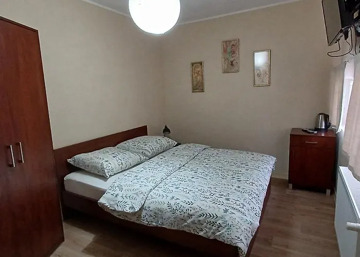 Za Lasem Farm stay *